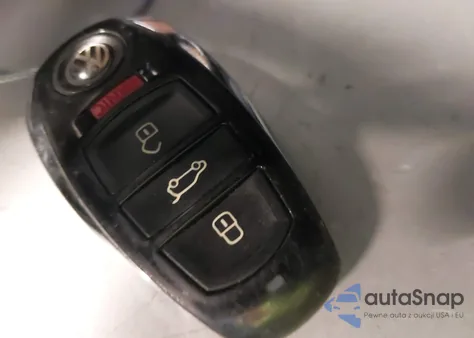 2014 Volkswagen Touareg 3.6L Sport from USA, damaged, VIN WVGEF9BPXED005205